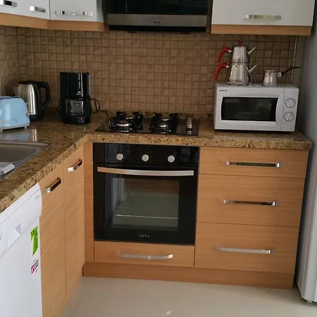 Zumrud Apartament *