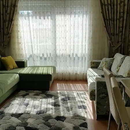 Zumrud Apartament