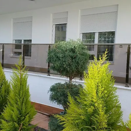 Apartament Zumrud