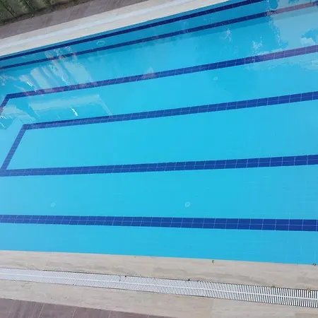 Apartament Zumrud *